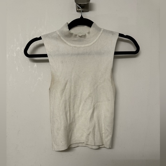 White mock neck top - Size M - Picture 1 of 4